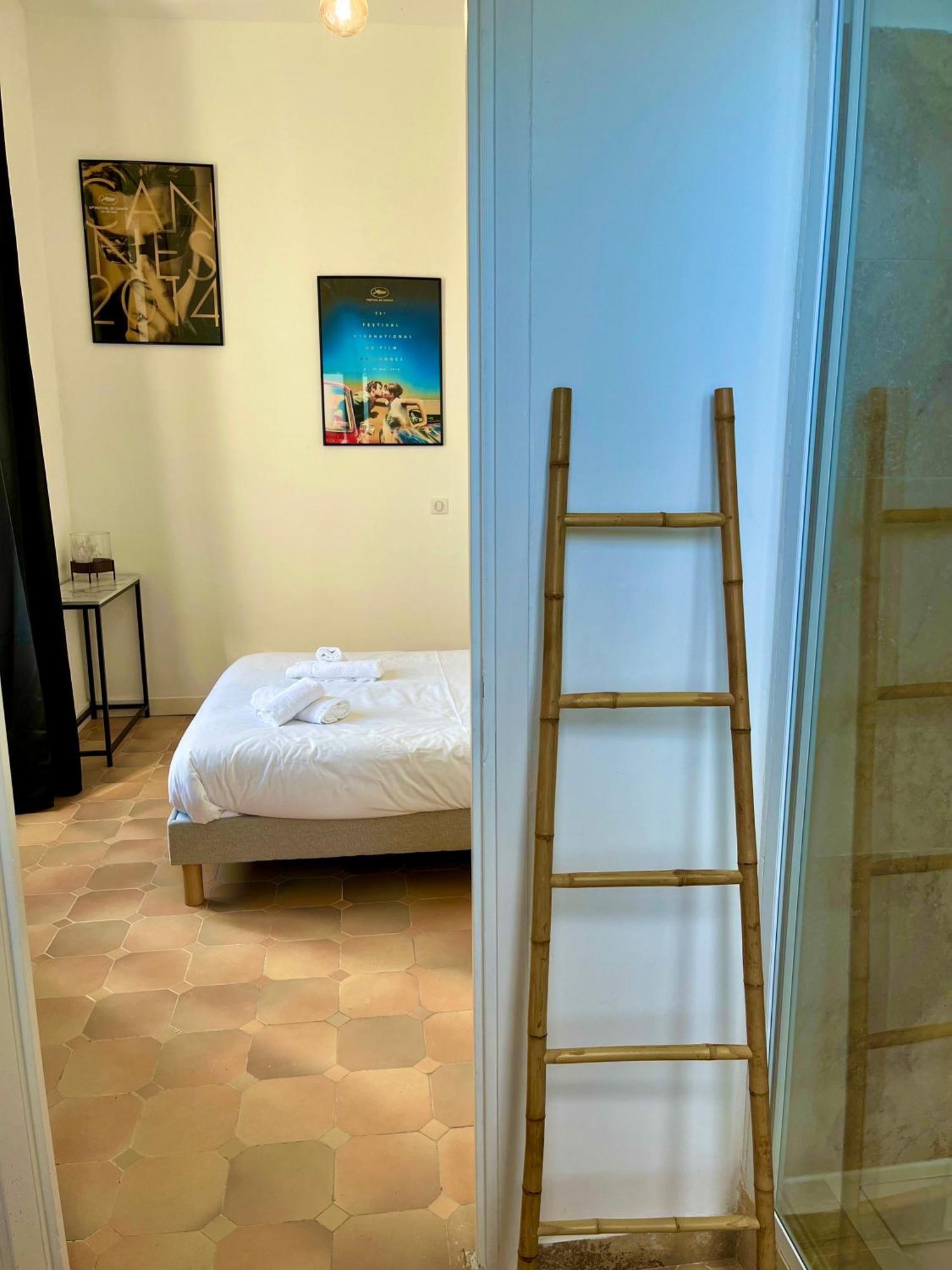 Villa Les Roches Mandelieu Kültér fotó