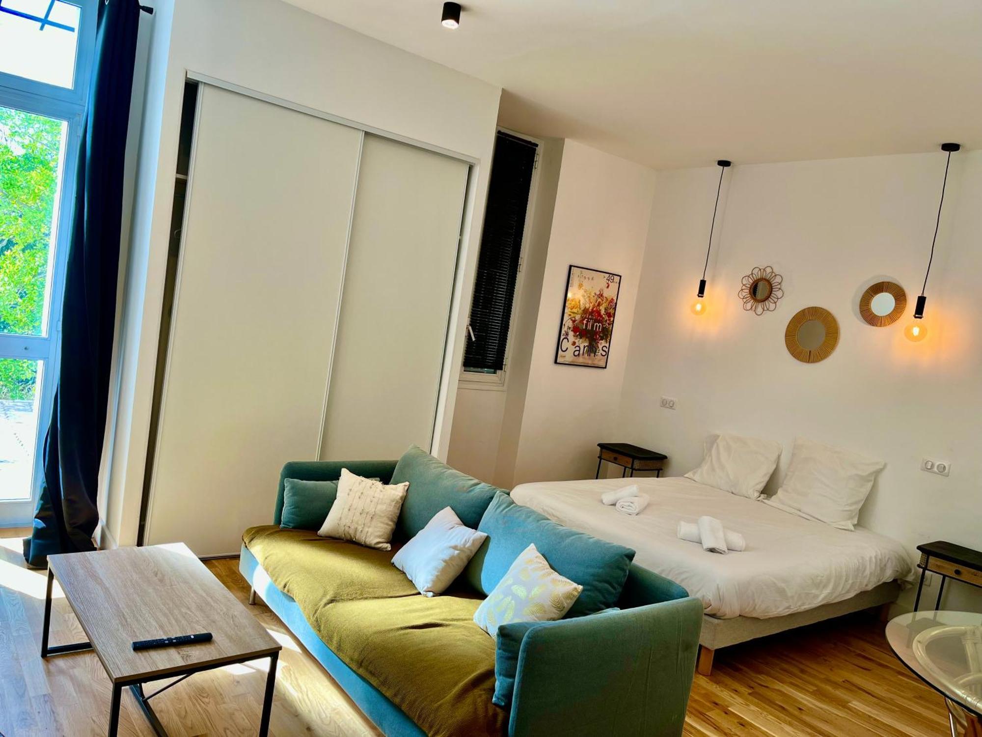 Villa Les Roches Mandelieu Kültér fotó